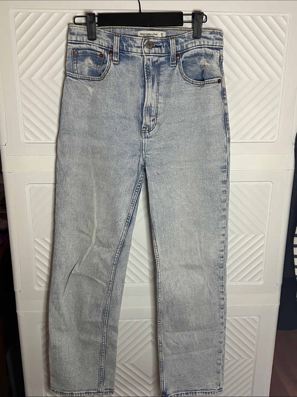 Abercrombie & Fitch Light Blue Ankle Straight Jeans